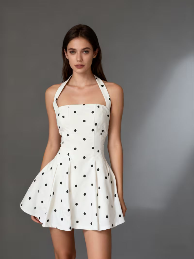 Vestido Mini a Lunares 'Clásico Encanto'